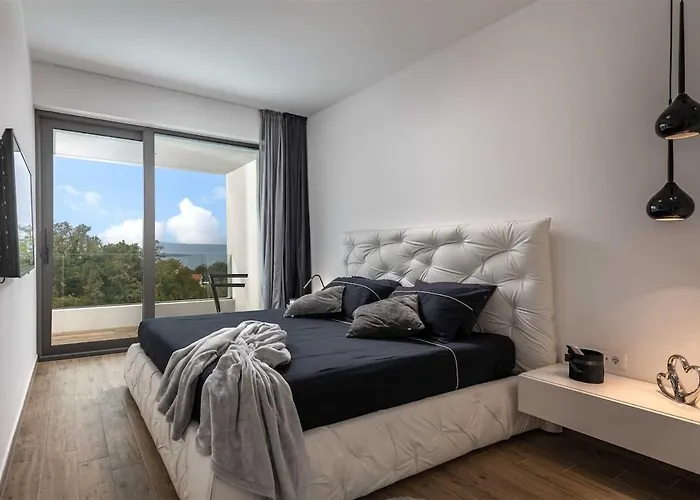 Villa Irma With Heated Pool By Aneo Travel Sveti Vid-Miholjice